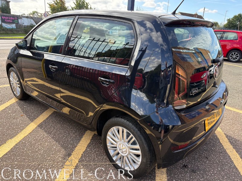 Black Volkswagen UP 1.0 Move up! Hatchback 5 Door / One Owner