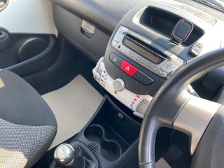 /photos/9640/3b7374fd-f467-60a6-fdab-5ca911a6fa66_i320x240.jpg