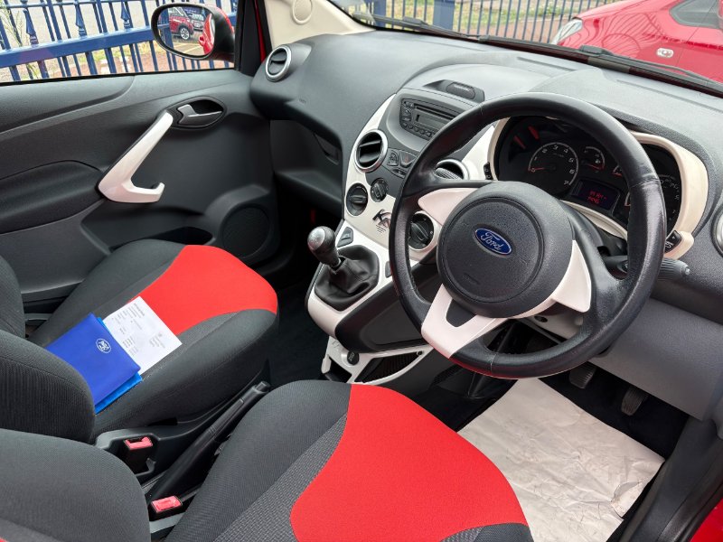 Red Ford Ka 1.2 Zetec Hatchback 3dr Petrol Manual Euro 5 s/s 69 ps