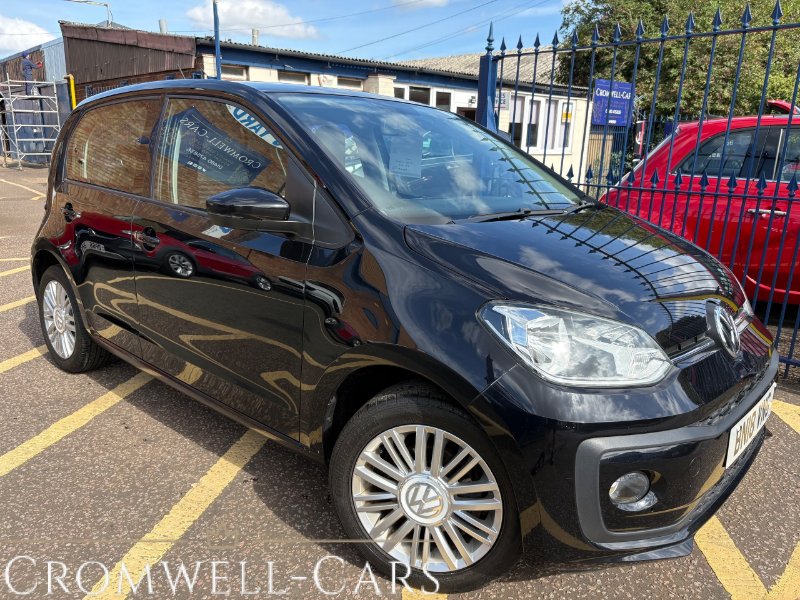 Volkswagen UP 1.0 Move up! Hatchback 5 Door / One Owner for sale in St. Neots