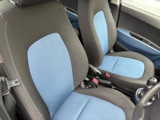 /photos/9640/837fea00-e8de-6307-9b43-394732980a6a_i320x240.jpg