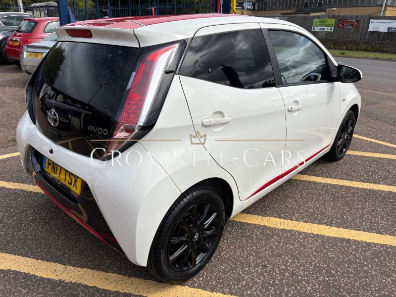Toyota Aygo 1.0 VVT-i x-press Hatchback 5 Door / 20 Road Tax for sale in St. Neots
