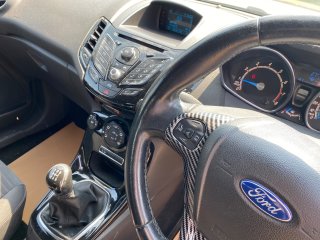 /photos/9640/a16a7e62-2801-d9ac-aa9b-927a210d4bad_i320x240.jpg