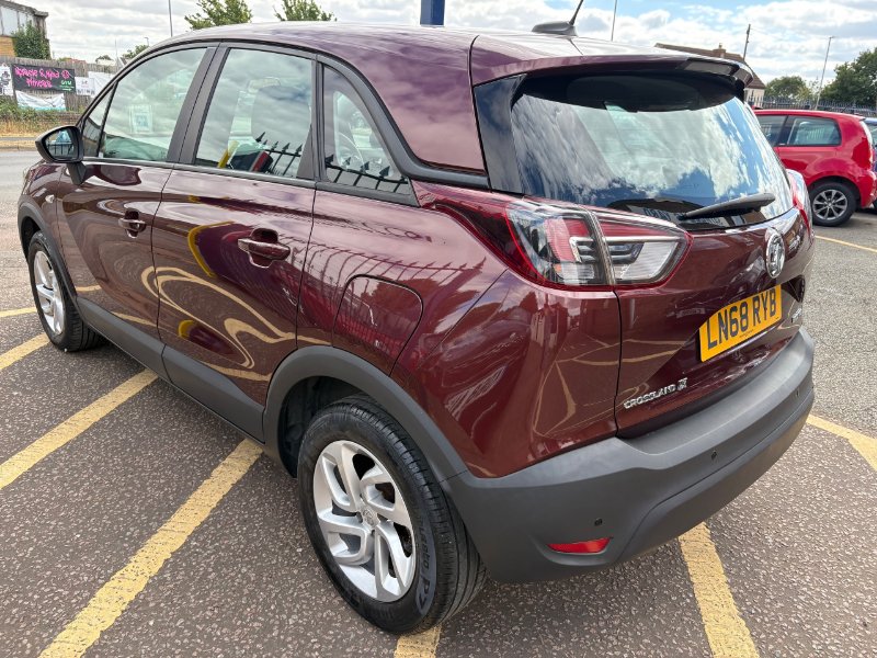 Red 2018 Vauxhall Crossland X 68 plate 1.2 Turbo ecoTEC SE Nav SUV 5 Door 110 ps in St. Neots