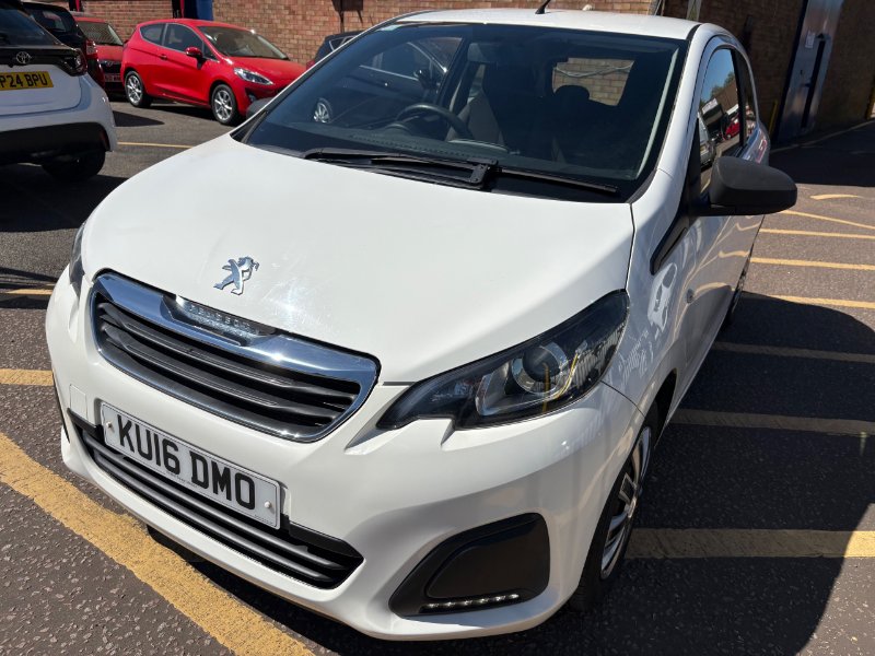 White Peugeot 108 1.0 Access Hatchback 3dr - 20 Road Tax