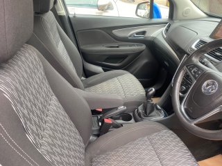 /photos/9640/f2a6d2d2-5b03-b1c8-9b1f-84c8ede02928_i320x240.jpg